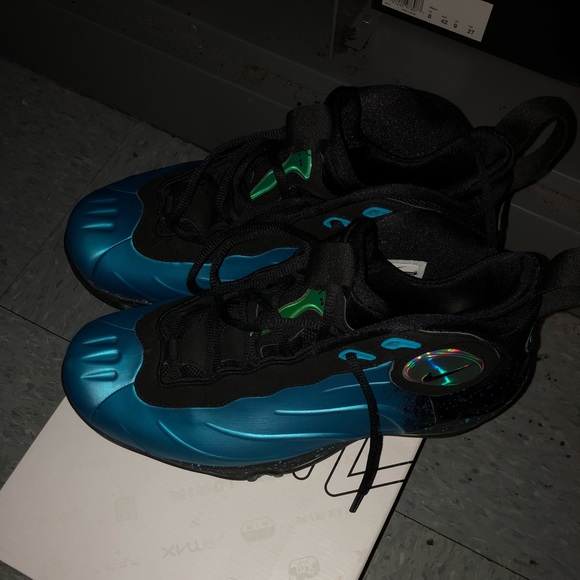 Tim Duncan foams - Picture 2 of 2